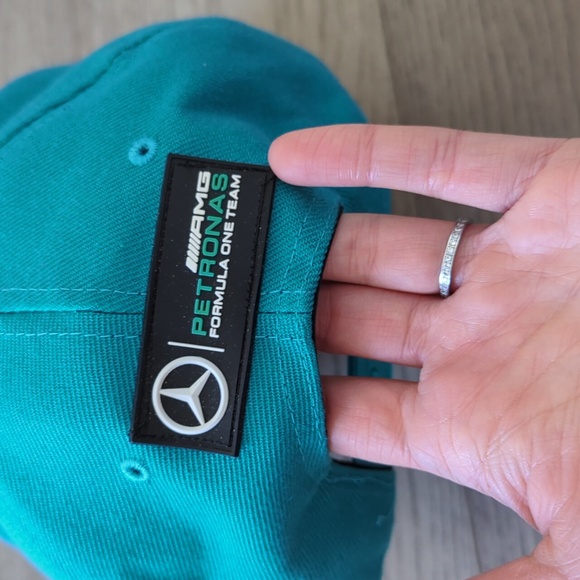 Petronas Mercedes AMG hat - Picture 2 of 6